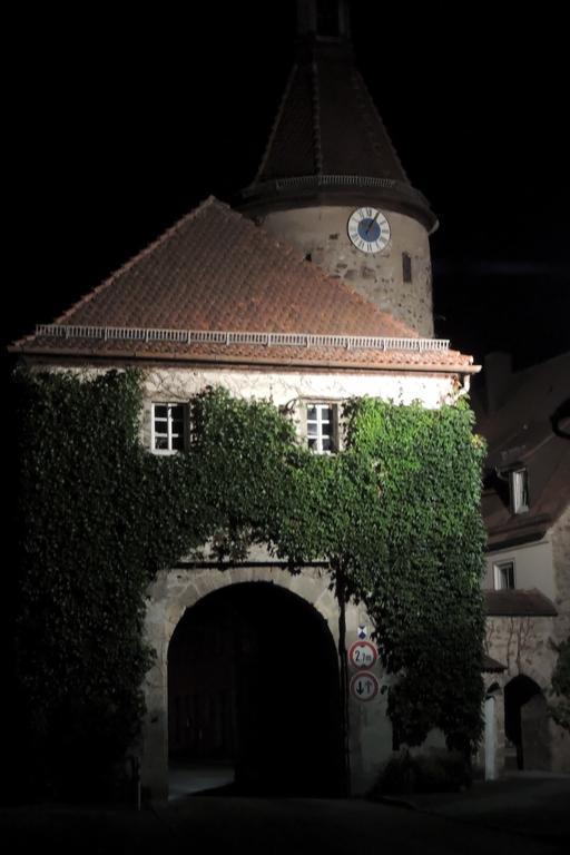 Hotel-Gasthof Neue Post Leutershausen  Zewnętrze zdjęcie